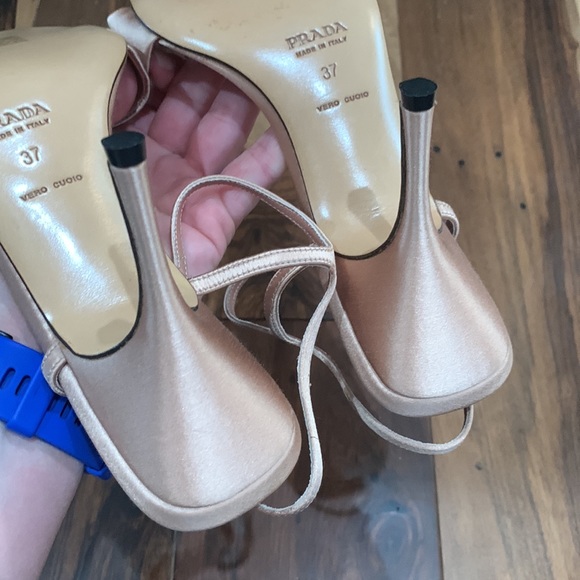 Prada satin heels - beautiful condition! - Picture 8 of 8